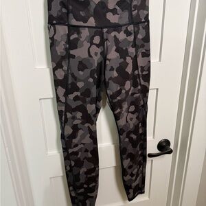 Athleta Black Camouflage Leggings